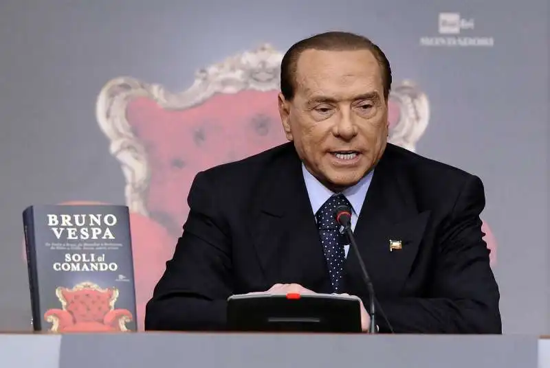 berlusconi alla presentazione del libro di vespa    6