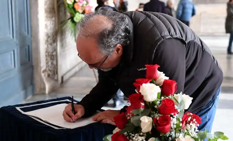 carlo zampa ricorda con una dedica lando fiorini