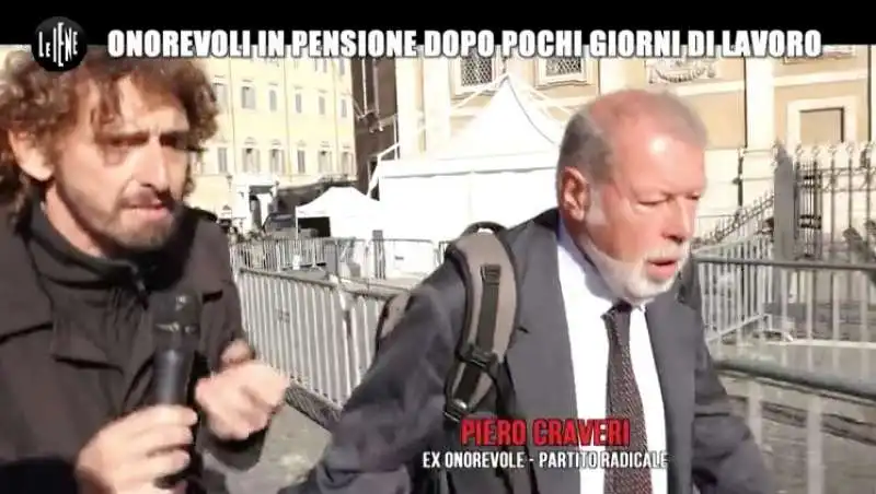 filippo roma de le iene legge richetti sul vitalizio  4