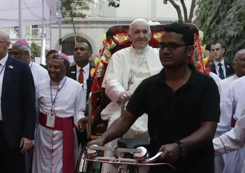 papa bergoglio in bangladesh  11