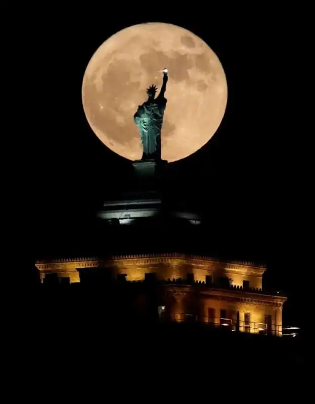 supermoon new york