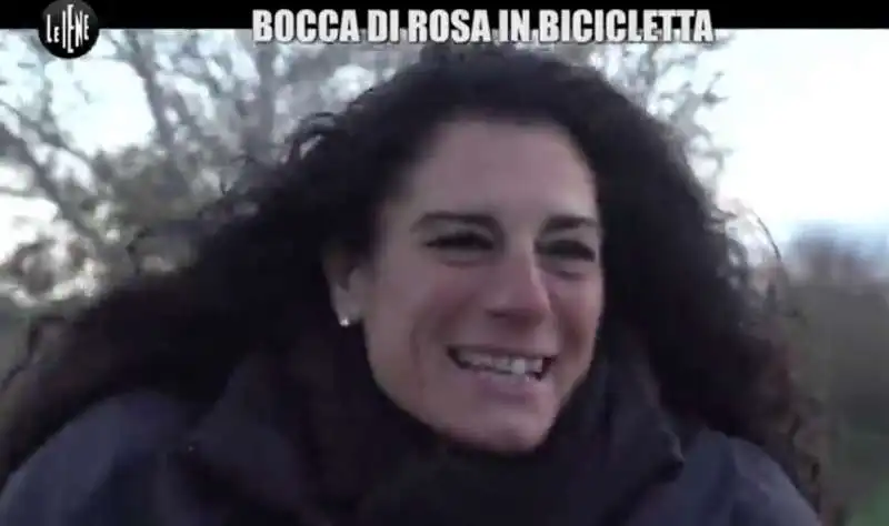 susanna la prostituta in bicicletta    7