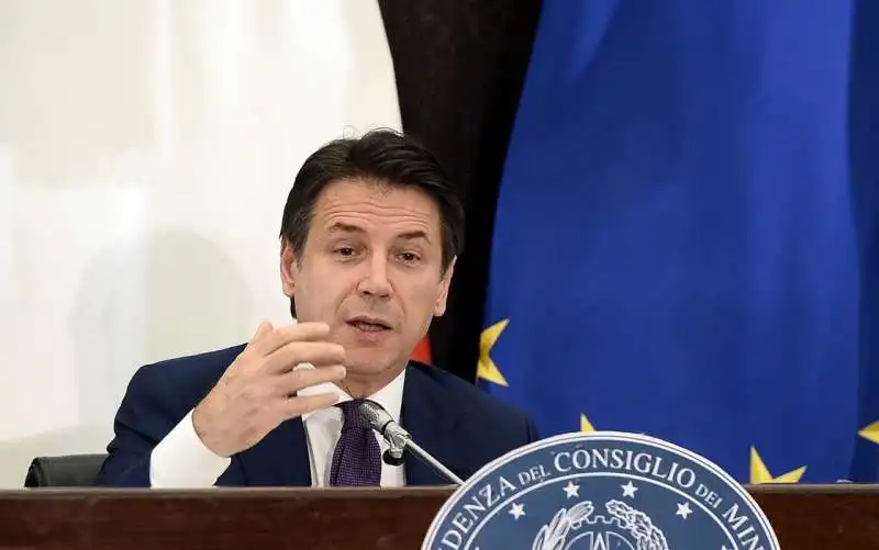 conferenza stampa di fine anno di giuseppe conte 7