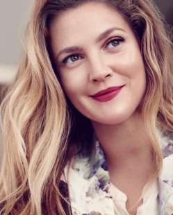 DREW BARRYMORE