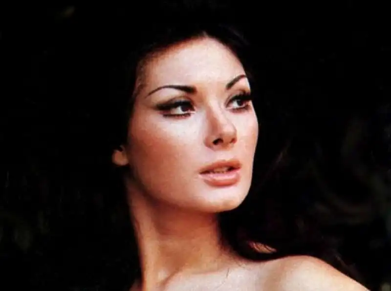 edwige fenech 7