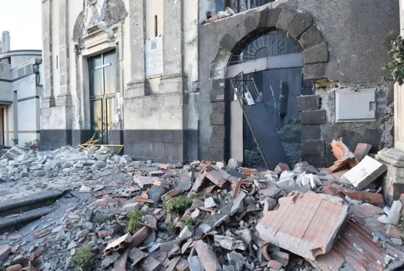 etna terremoto