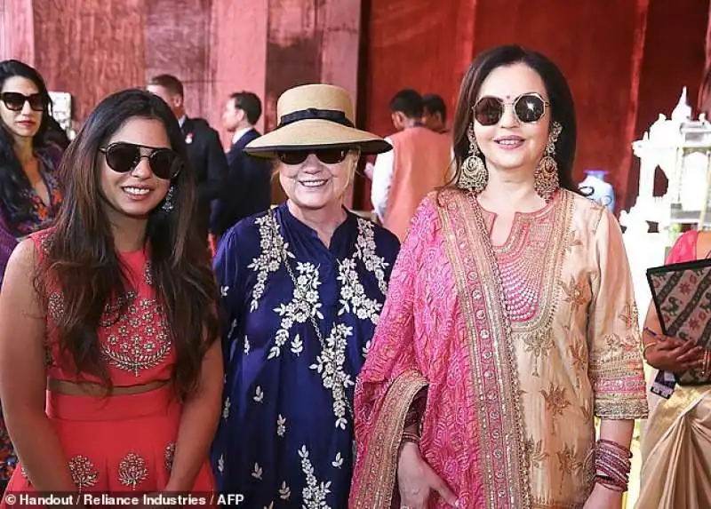 hillary clinton matrimonio di isha ambani