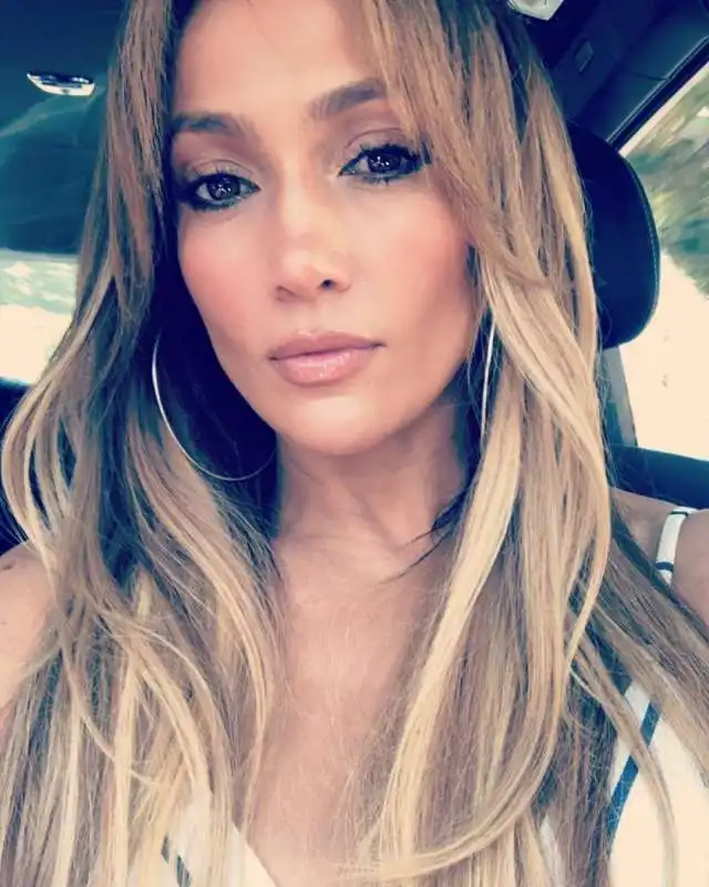 jennifer lopez 24