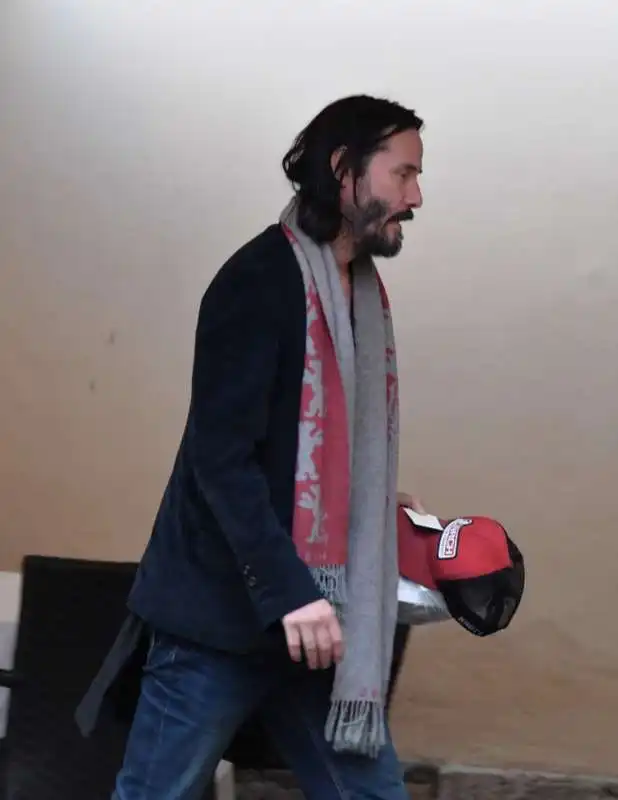 keanu reeves a roma con la sorella malata foto barillari 7