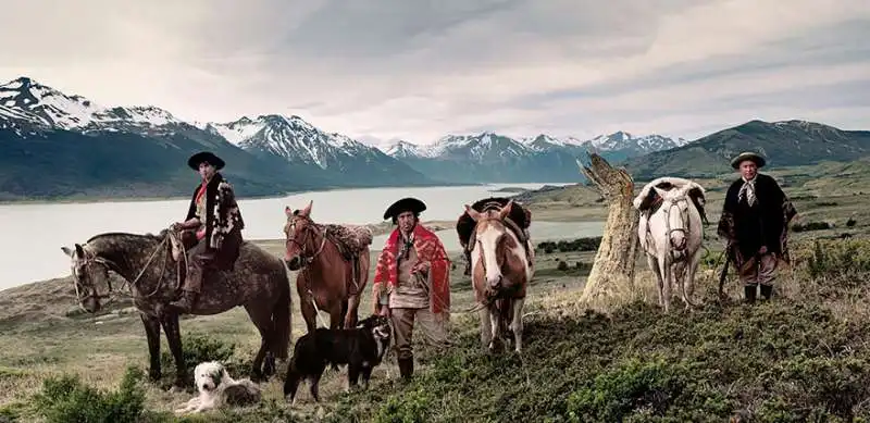 lago argentino   patagonia