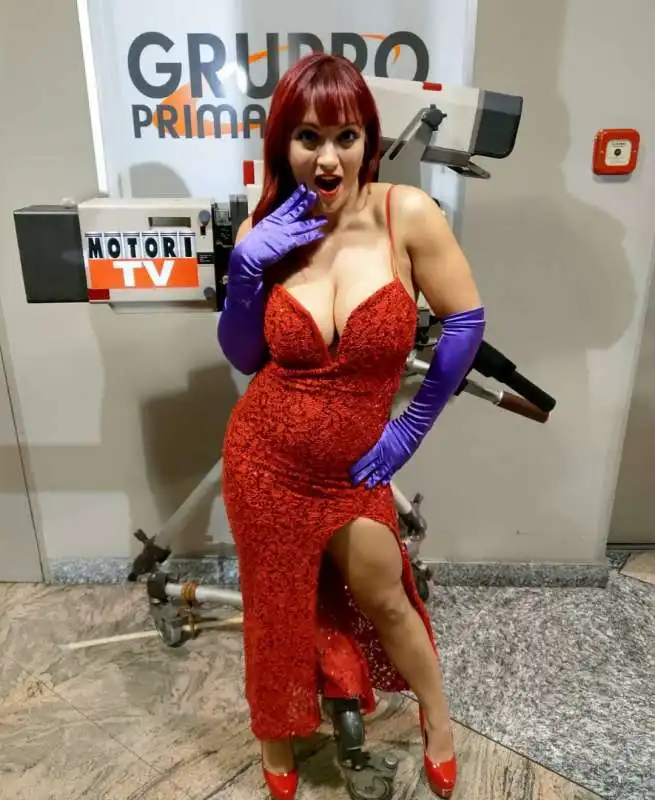 mary rider la giornalista pornostar 82