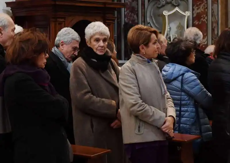 massimo d alema roberta carlotto linda giuva