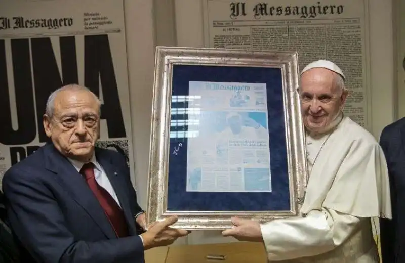 papa francesco bergoglio  con francesco gaetano caltagirone nella sede del messaggero