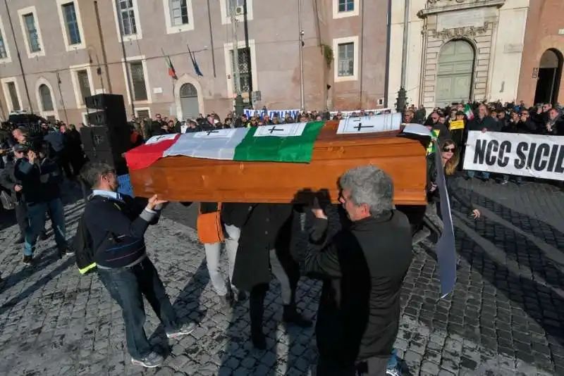 protesta degli ncc a roma 4