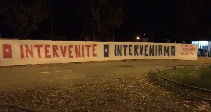 striscione tifosi bologna