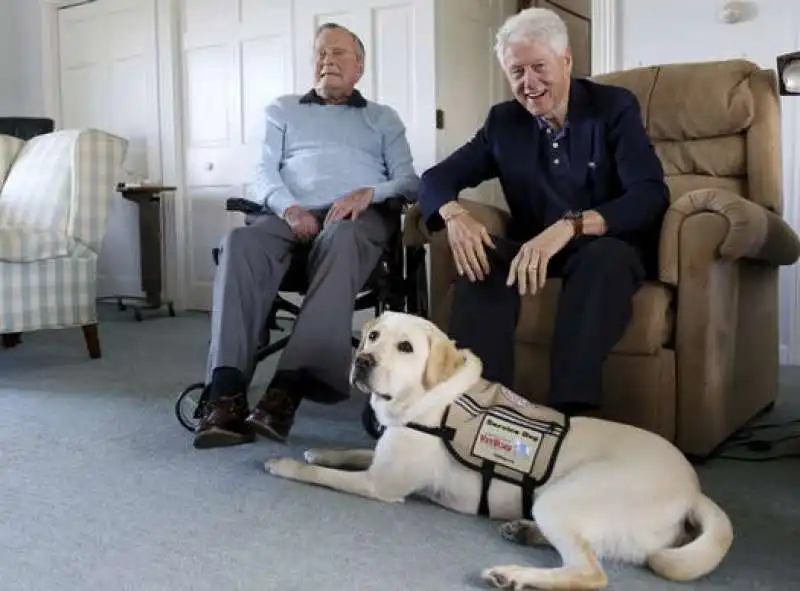 sully con george h.w. bush e bill clinton