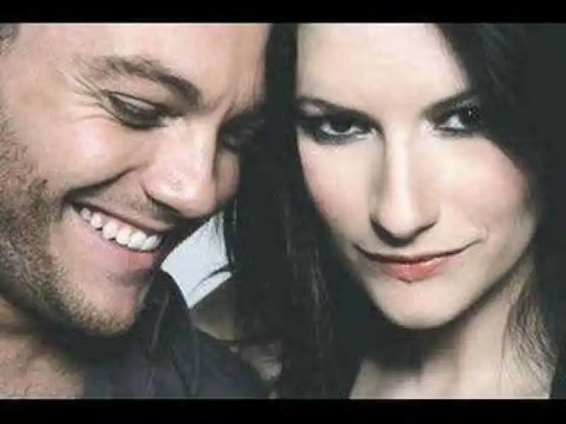 TIZIANO FERRO LAURA PAUSINI