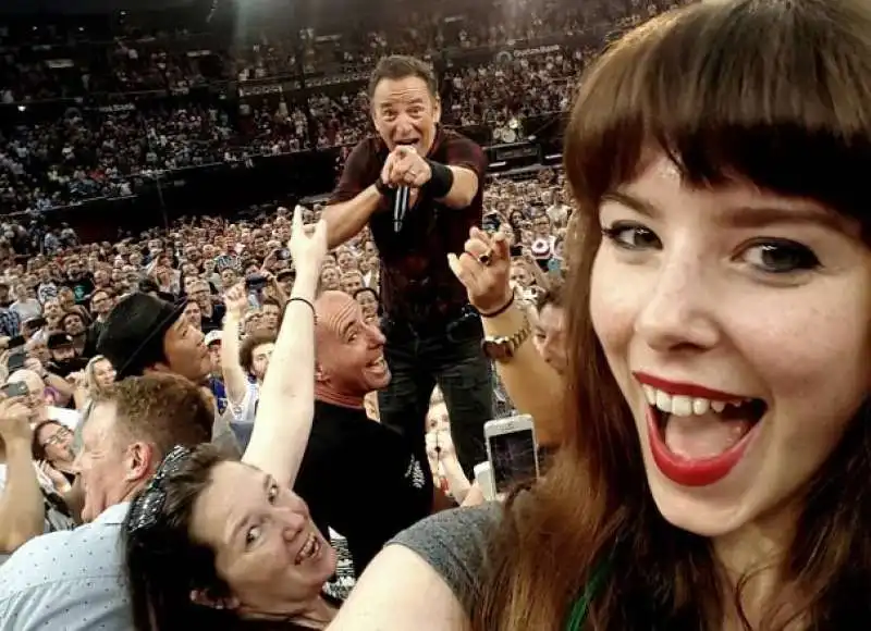 un selfie con bruce springsteen