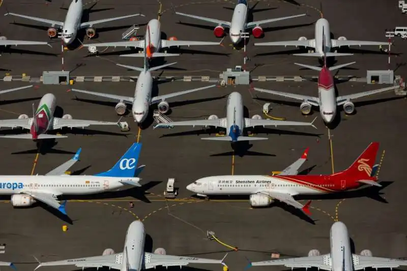 boeing 737 max parcheggiati a seattle