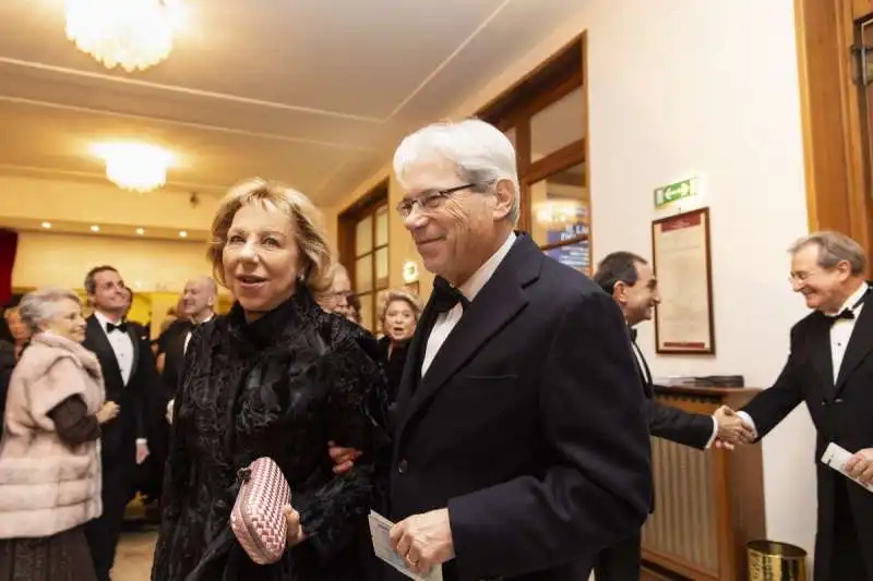 claudio de vincenti e signora