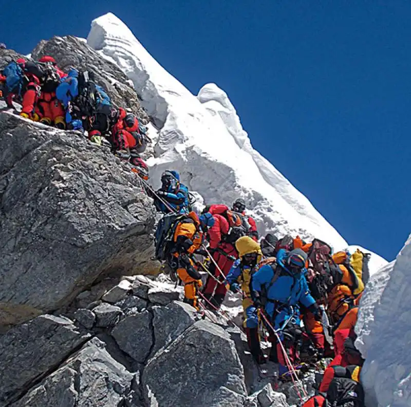 everest 9