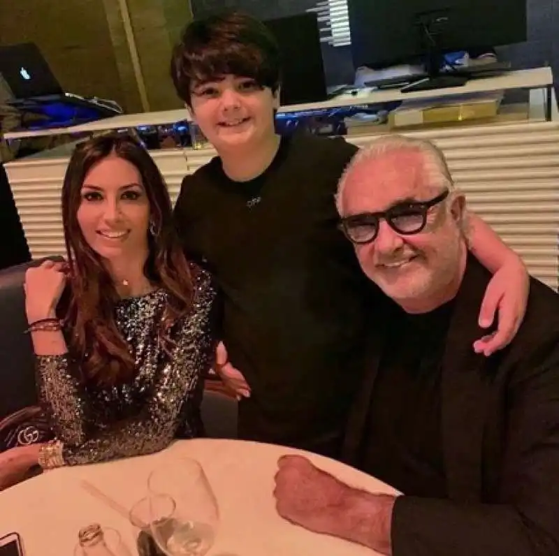 flavio briatore, elisabetta gregoraci e il figlio nathan falco