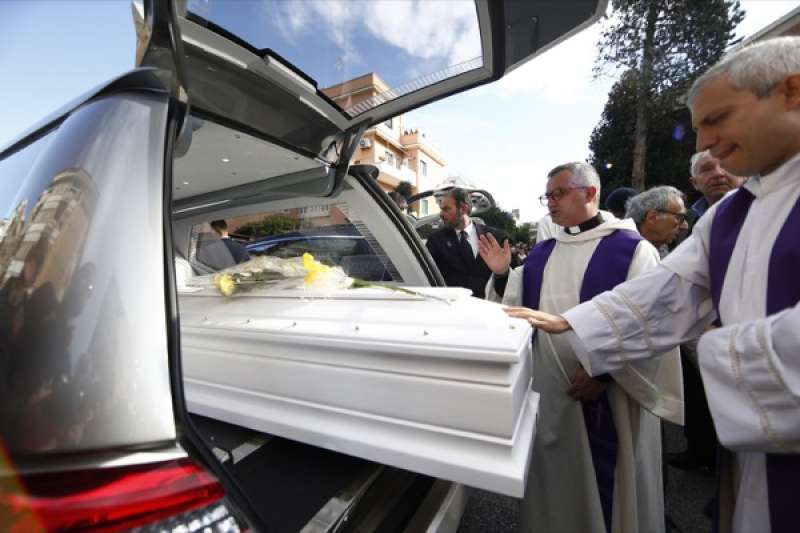 i funerali di gaia e camilla 22