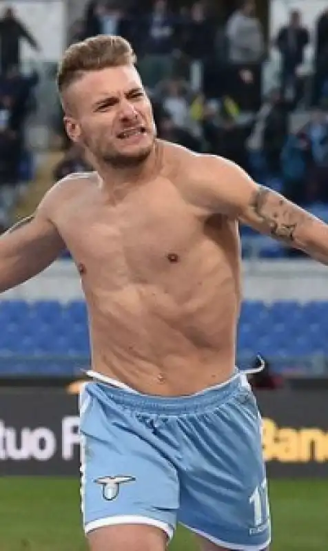 immobile 0