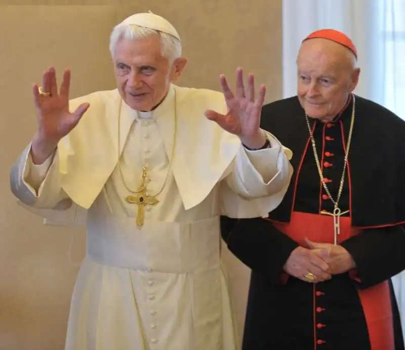 JOSEPH RATZINGER CON THEODORE MCCARRICK