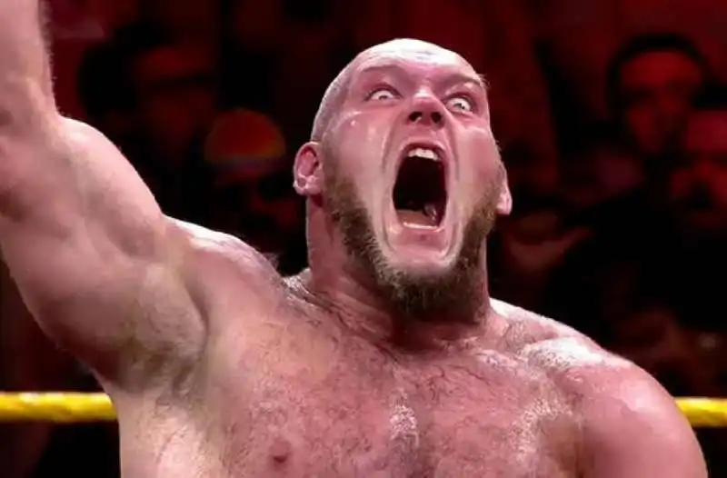 lars sullivan 3