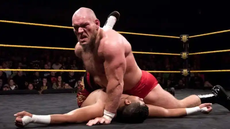 lars sullivan 4