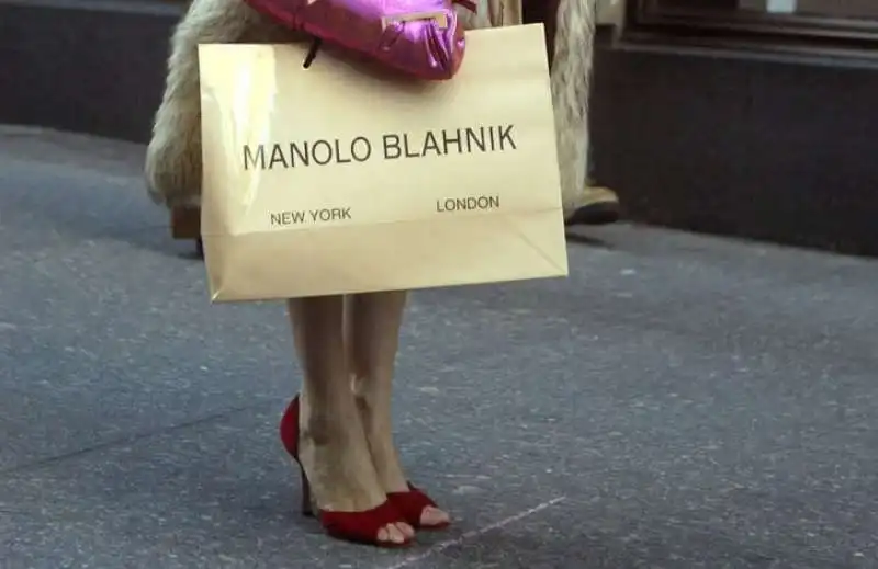 manolo blahnik 3