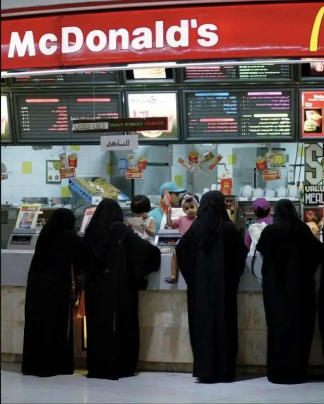 mcdonald's arabia saudita 1 