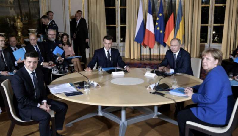 meeting normandia voldymyr zelensky emmanuel macron vladimir putin angela merkel