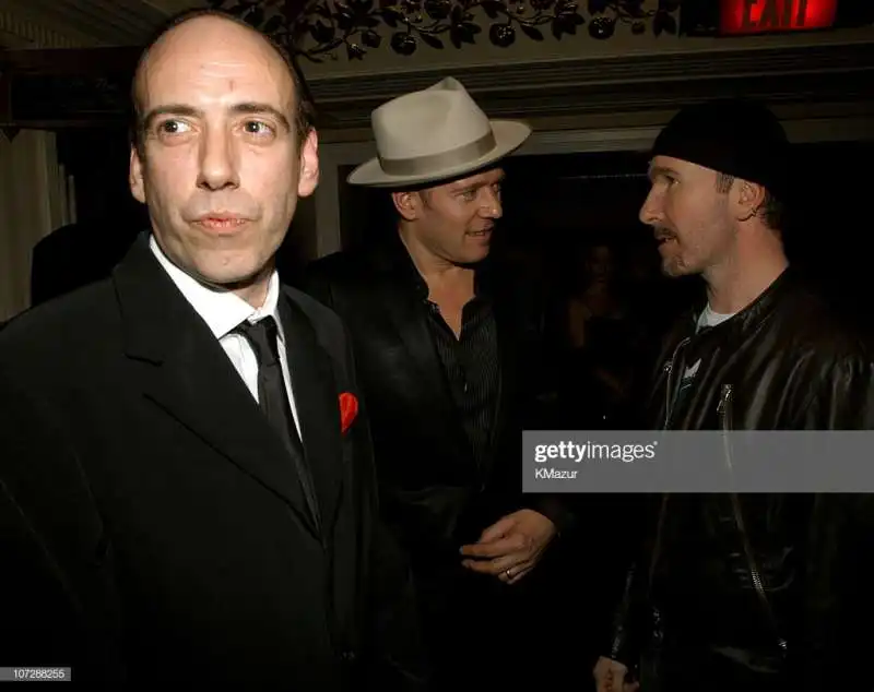 mick jones e paul simonon con the edge