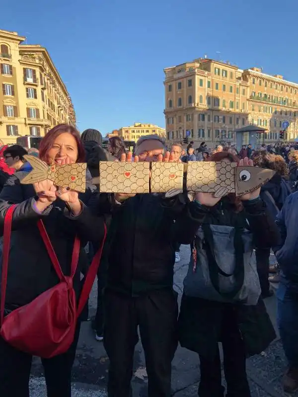 SARDINE A PIAZZA SAN GIOVANNI