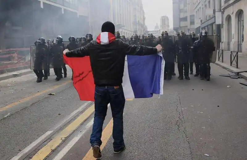 sciopero in francia durante le festivita' natalizie 32