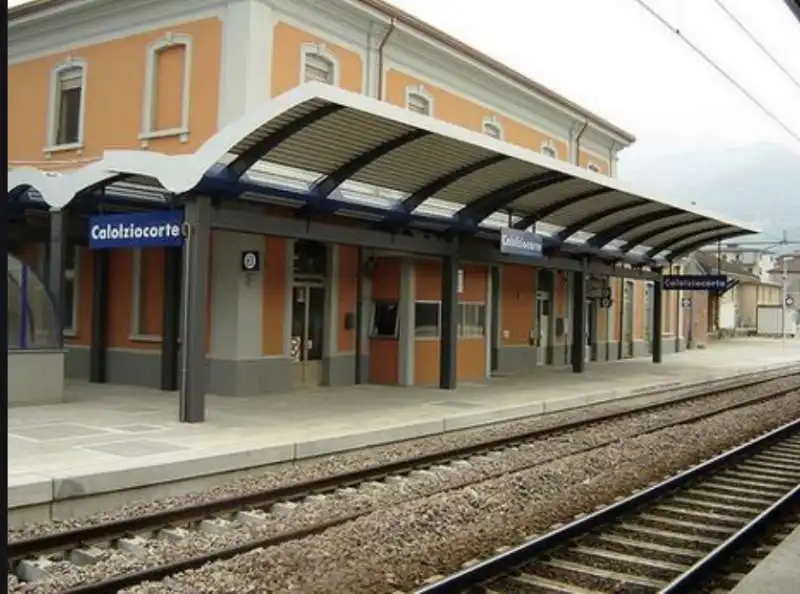 stazione di calolziocorte 3