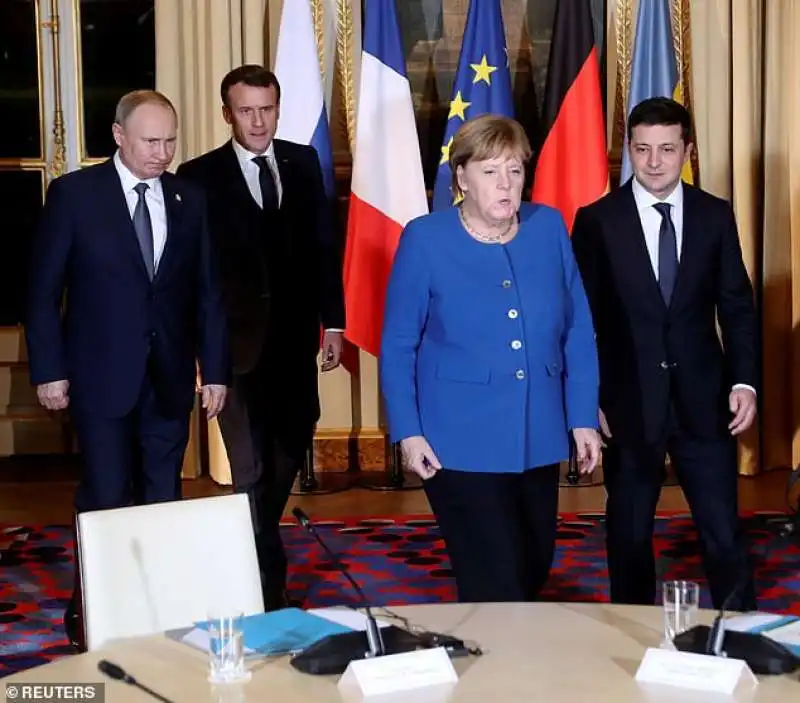 summit del gruppo normandia   vladimir putin emmanuel macron angela merkel volodymyr zelensky