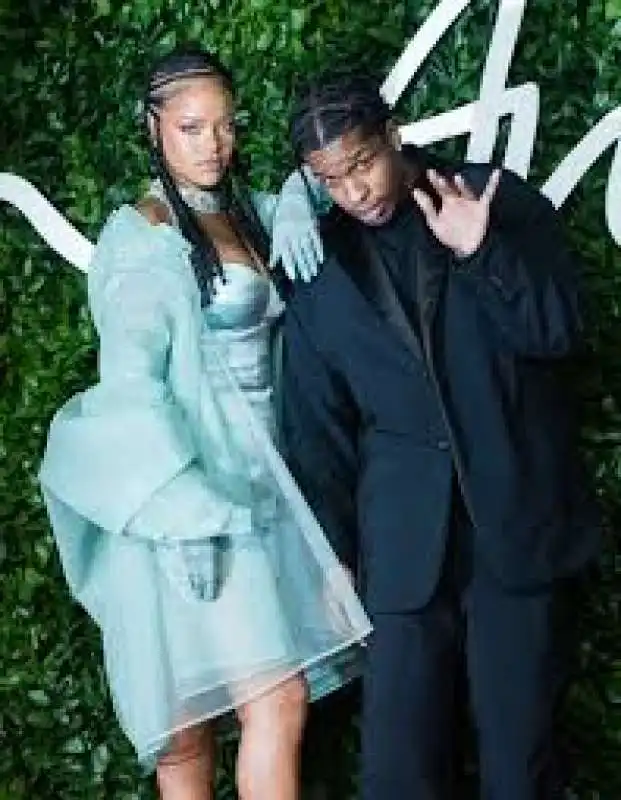 asap rocky e rihanna 11