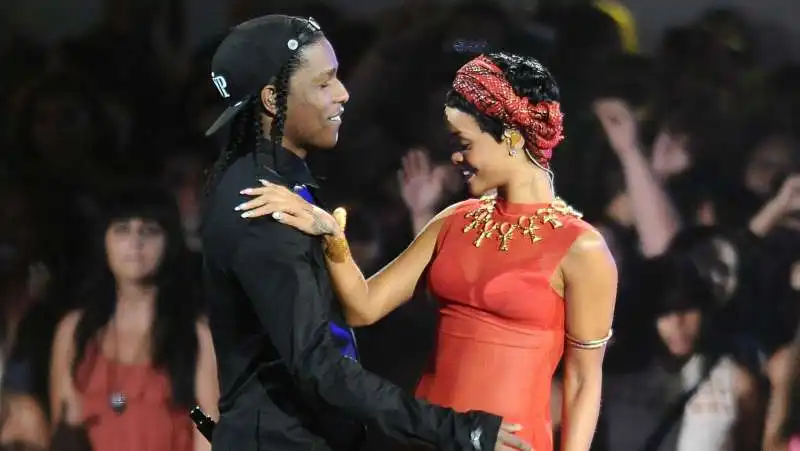 asap rocky e rihanna 5