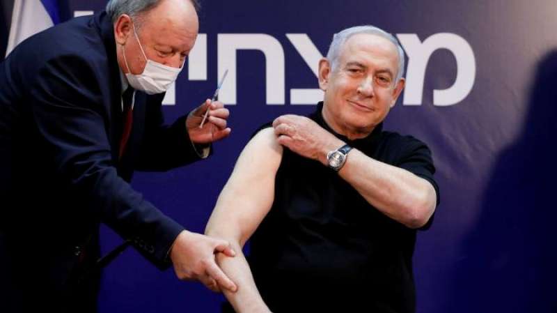 coronavirus benjamin netanyahu si fa vaccinare 2