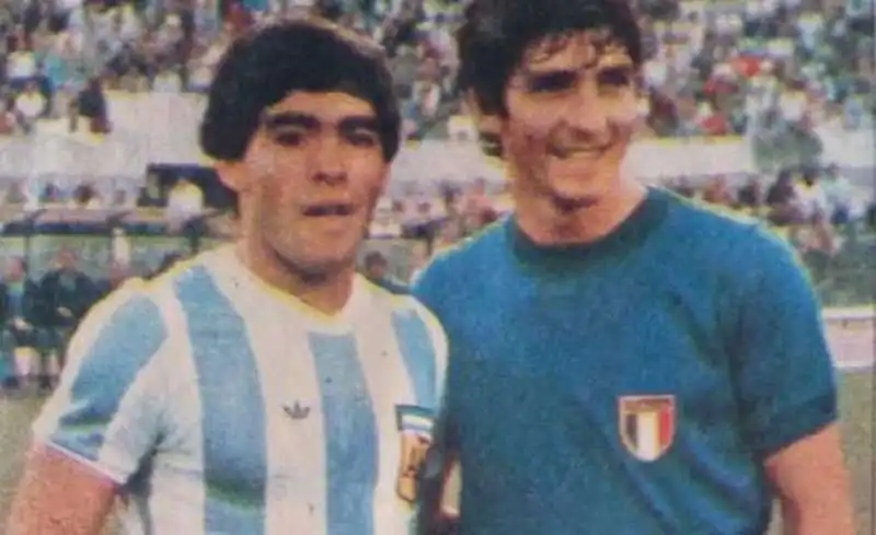 diego armando maradona e paolo rossi