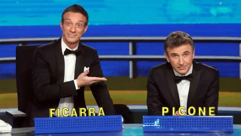 ficarra e picone a striscia la notizia 3