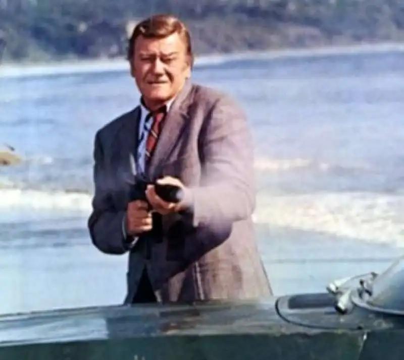 john wayne   e’ una sporca faccenda tenente parker 2