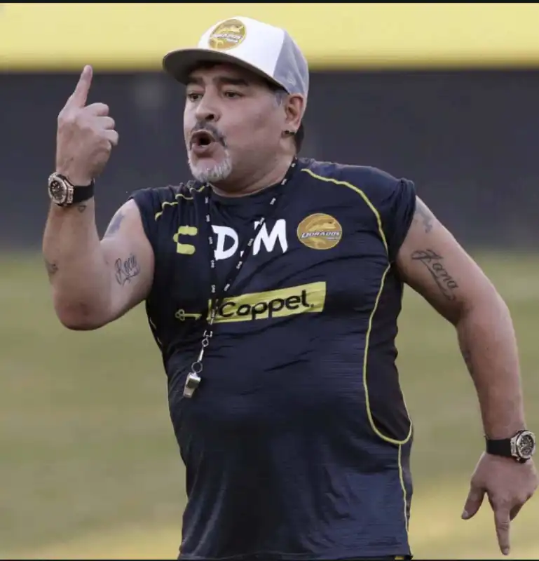 maradona in messico