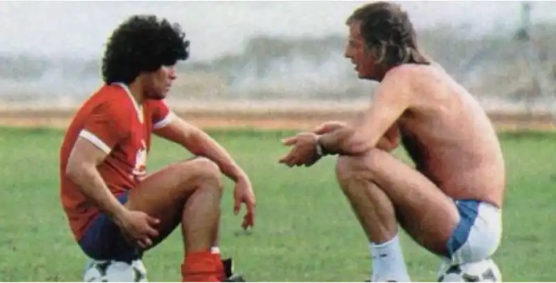 MARADONA MENOTTI