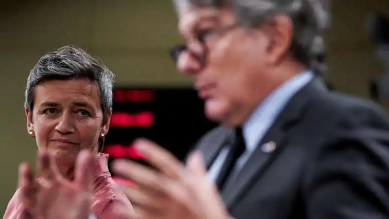 Margrethe Vestager e Thierry Breton