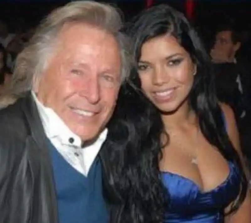 peter nygard con una signorina prosperosa 