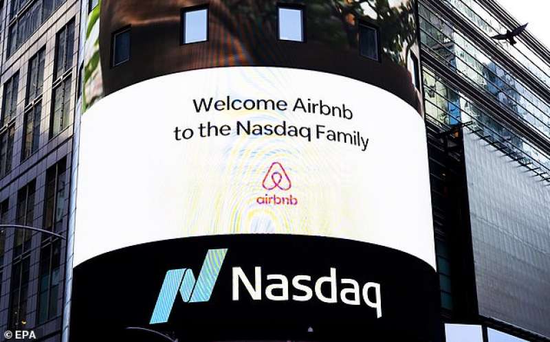 quotazione airbnb nasdaq